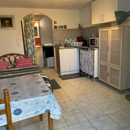 Studio Au Calme A La Campagne 10Mn Centre Ville Безьє Екстер'єр фото